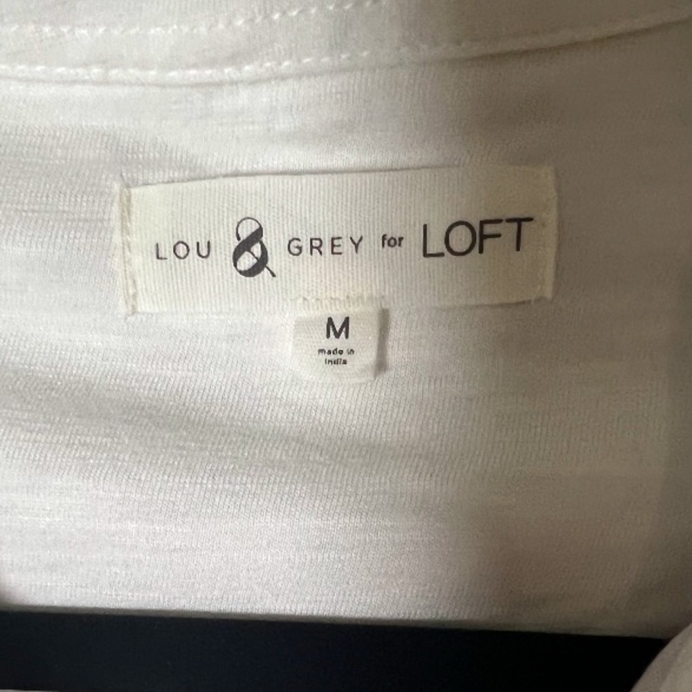 Lou & Grey White Casual Button Down Shirt Relaxed Fit - Picture 2 of 5